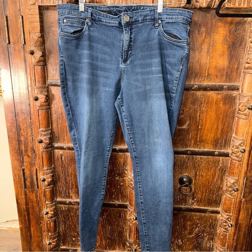 KUT from the Kloth Toothpick Skinny Jeans – Dark Wash – Size 20W - Picture 3 of 7